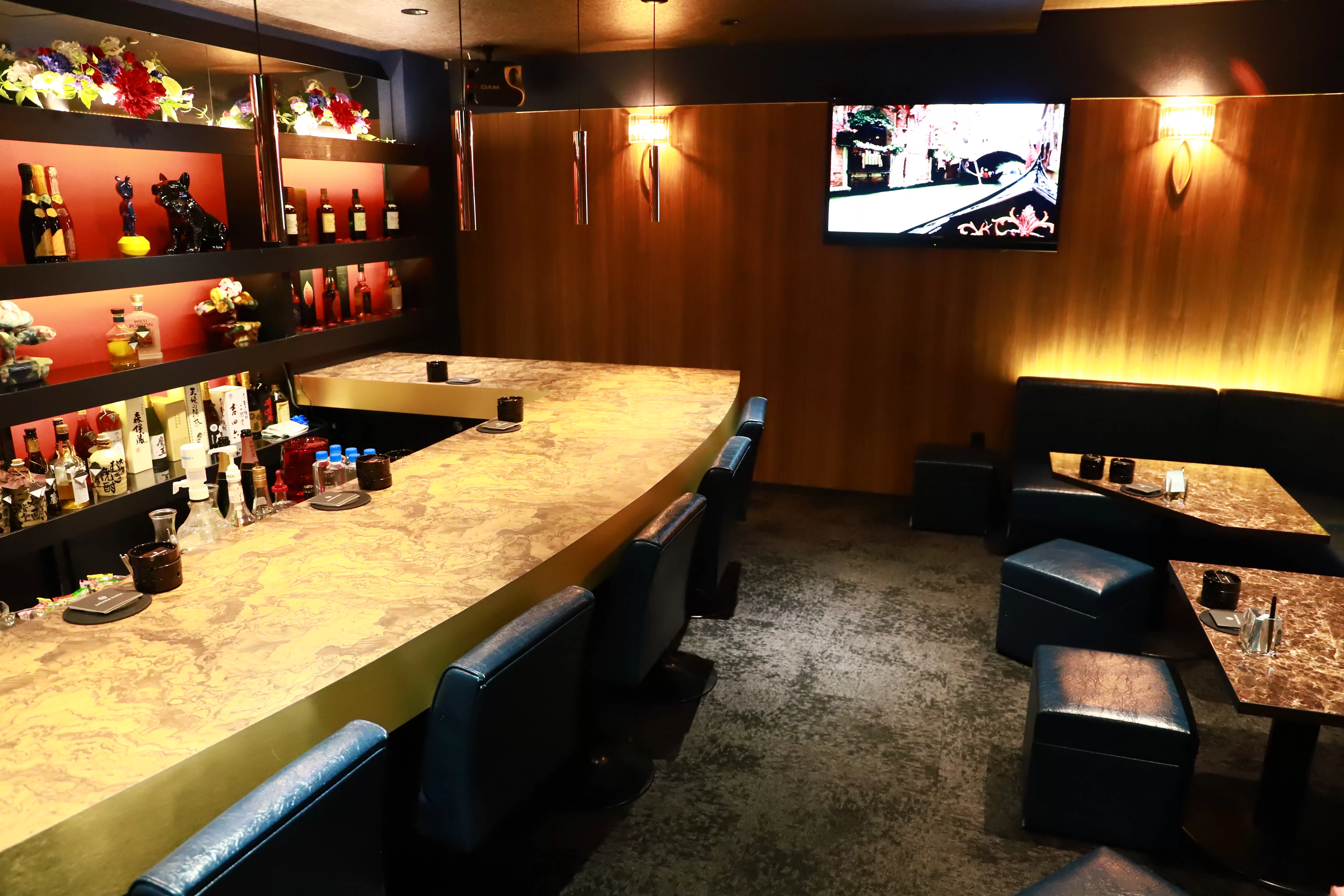 LOUNGE ELENAの店内写真