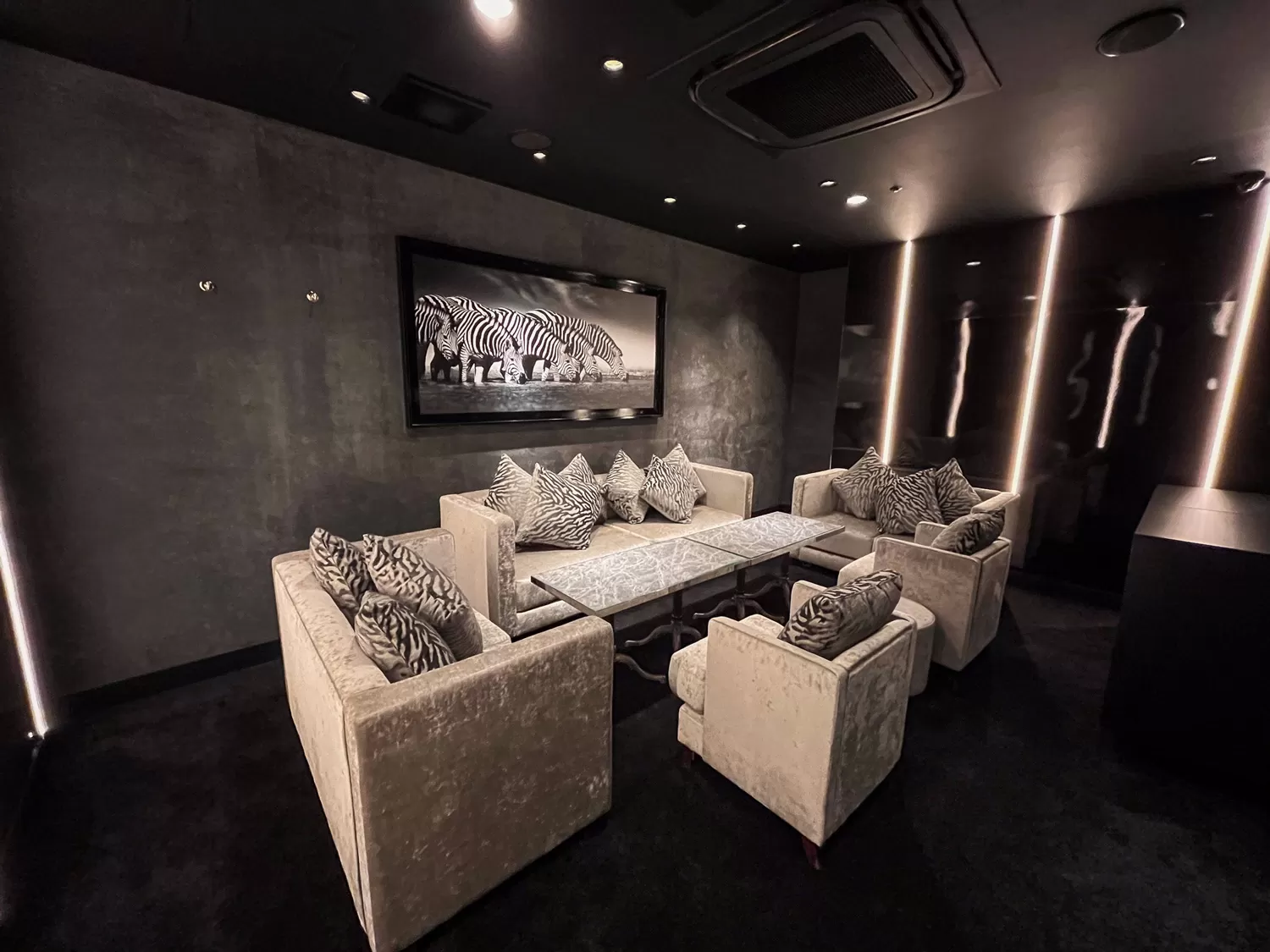 ZOO金沢の店内写真