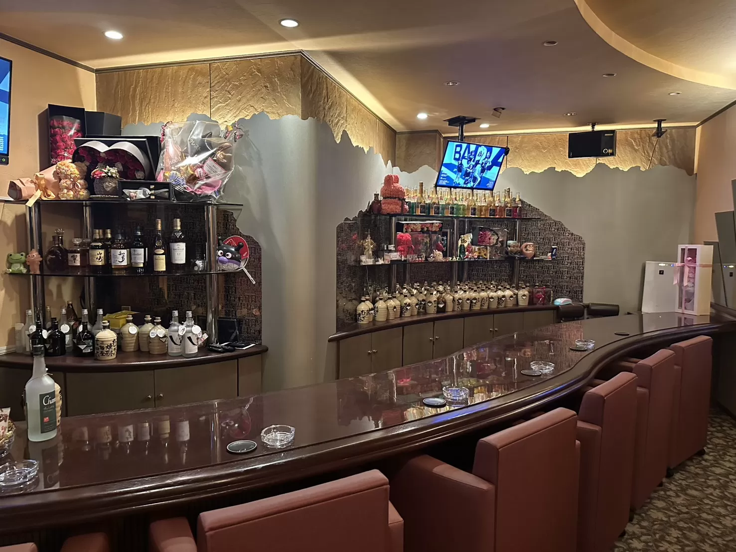 Crestの店内写真