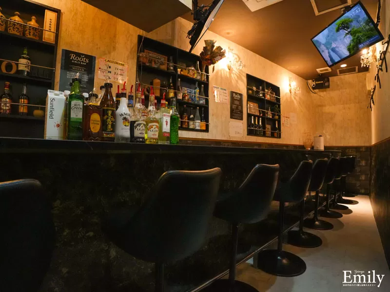 GirlsBar Rootsの店内写真