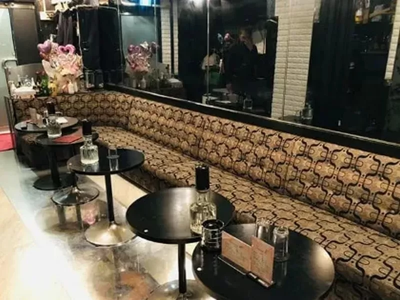 AMOROUS MOの店内写真