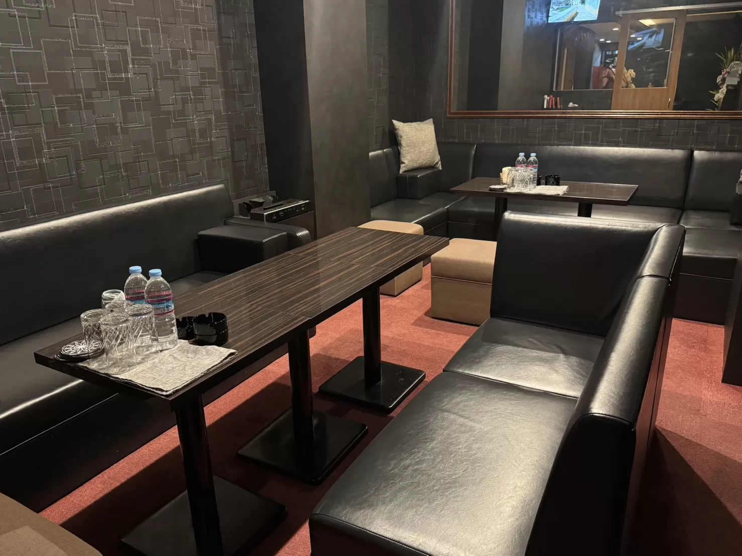Lounge La Neigeの店内写真