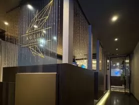 Lounge AGEHAの店内写真