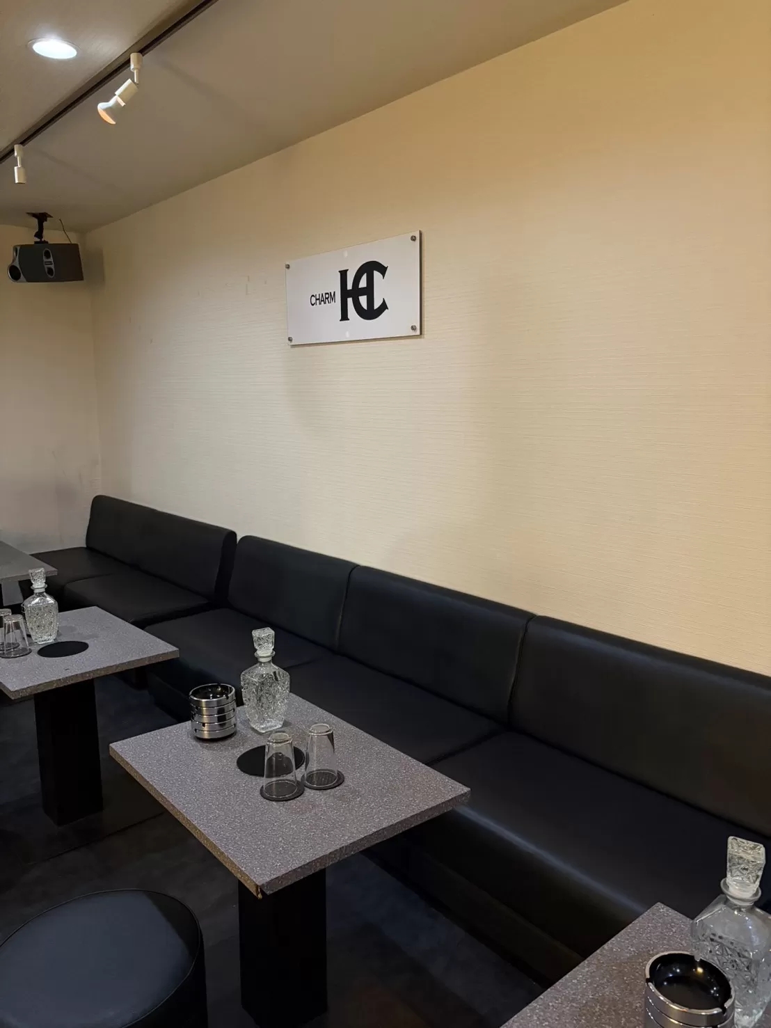 CHARMの店内写真