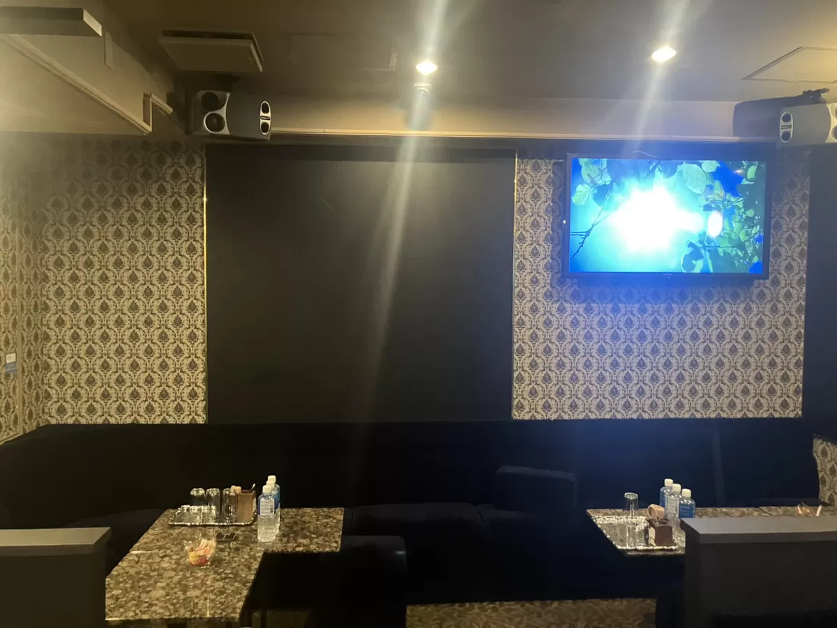 Lounge 夏（なつ）の店内写真