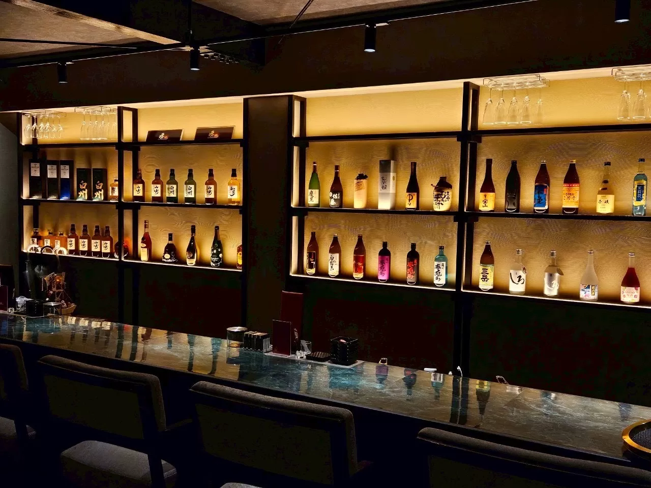 New club　燈の店内写真