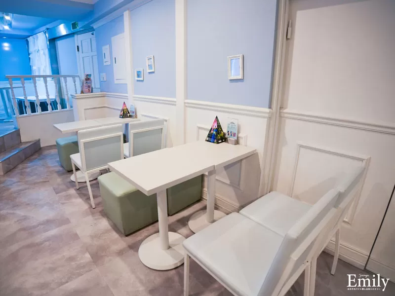 Heavenly Noon Blueの店内写真