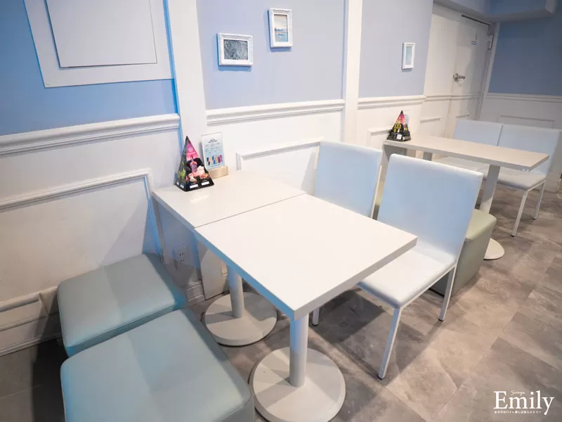 Heavenly Noon Blueの店内写真